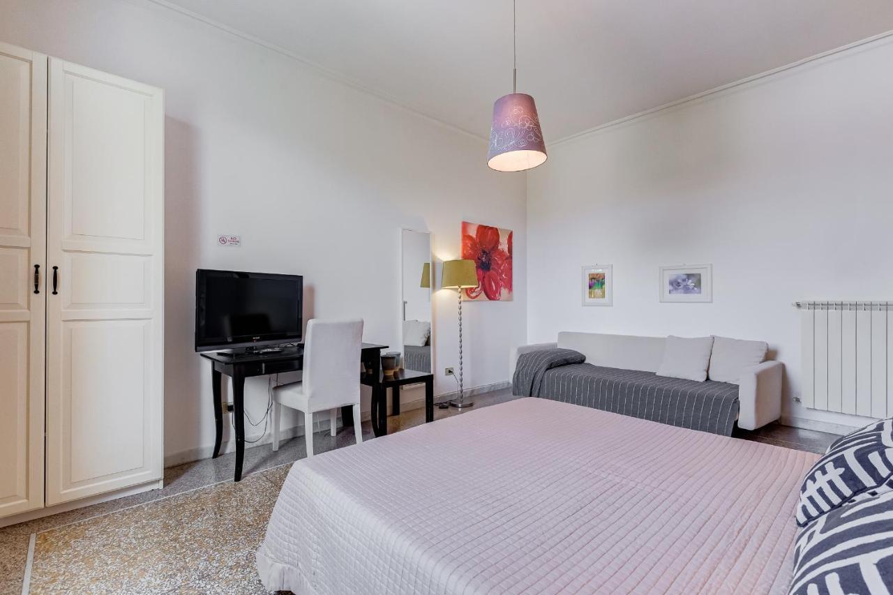 Appartamento San Pietro 3 Camere E Bagno In Camera โรม ภายนอก รูปภาพ